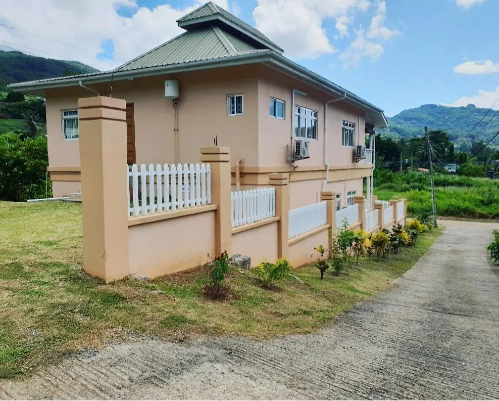 Affittacamere Petit Barbaron Villa Anse Boileau
